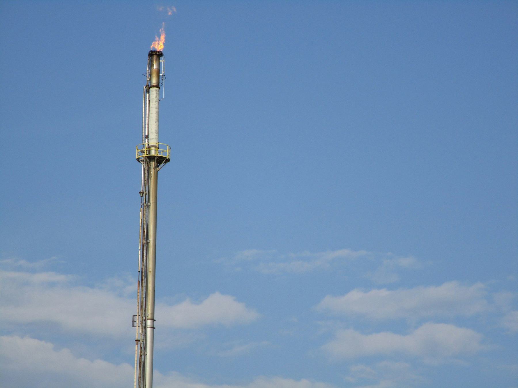 Lattice tower with obstruction lighting